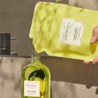 Sprchový gel s citrónem a verbenou Essense & Co - náhradní náplň 300ml - Image 2