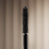 Voděodolná řasenka Giordani Gold Lash Iconic - Image 2