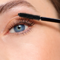 Voděodolná řasenka Giordani Gold Lash Iconic - Image 3